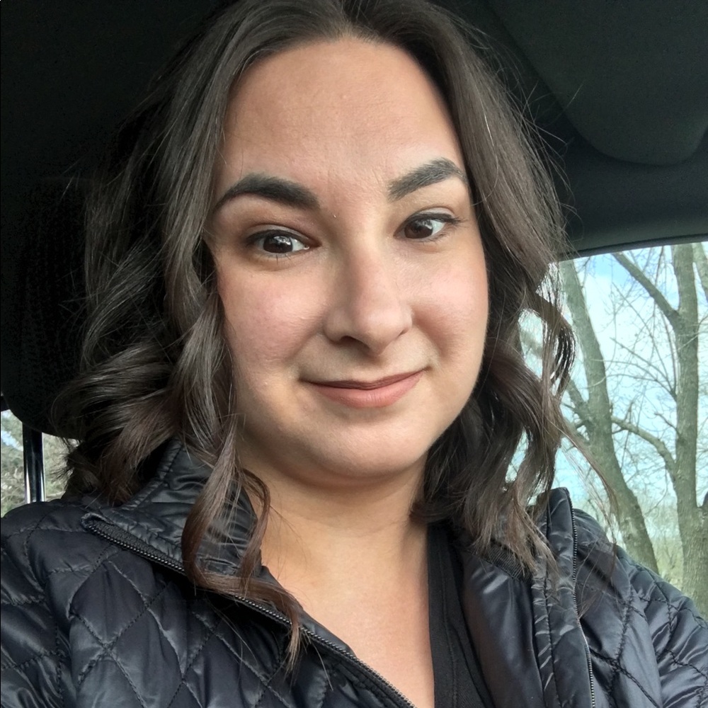 Meet your Posher, Jessica